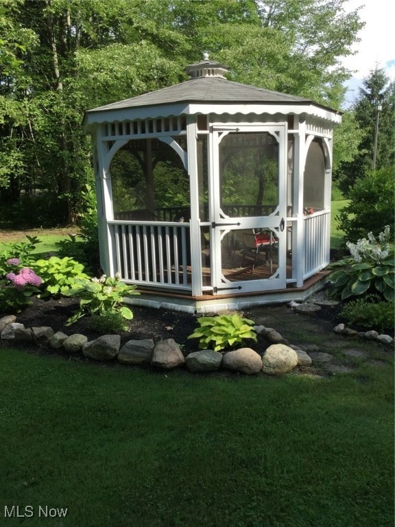 view of yard featuring a gazebo