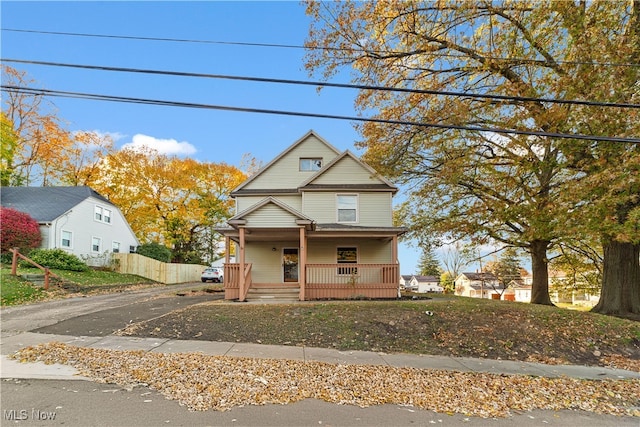 view of front of home with covered porch