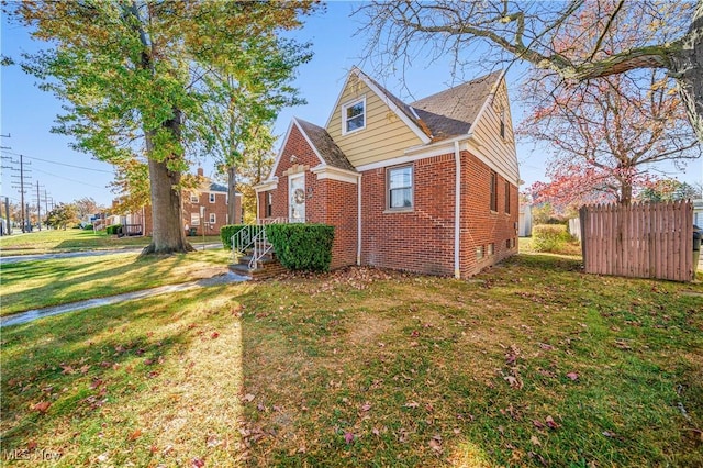 704 Babbitt Rd, Euclid, OH 44123 - photo 2