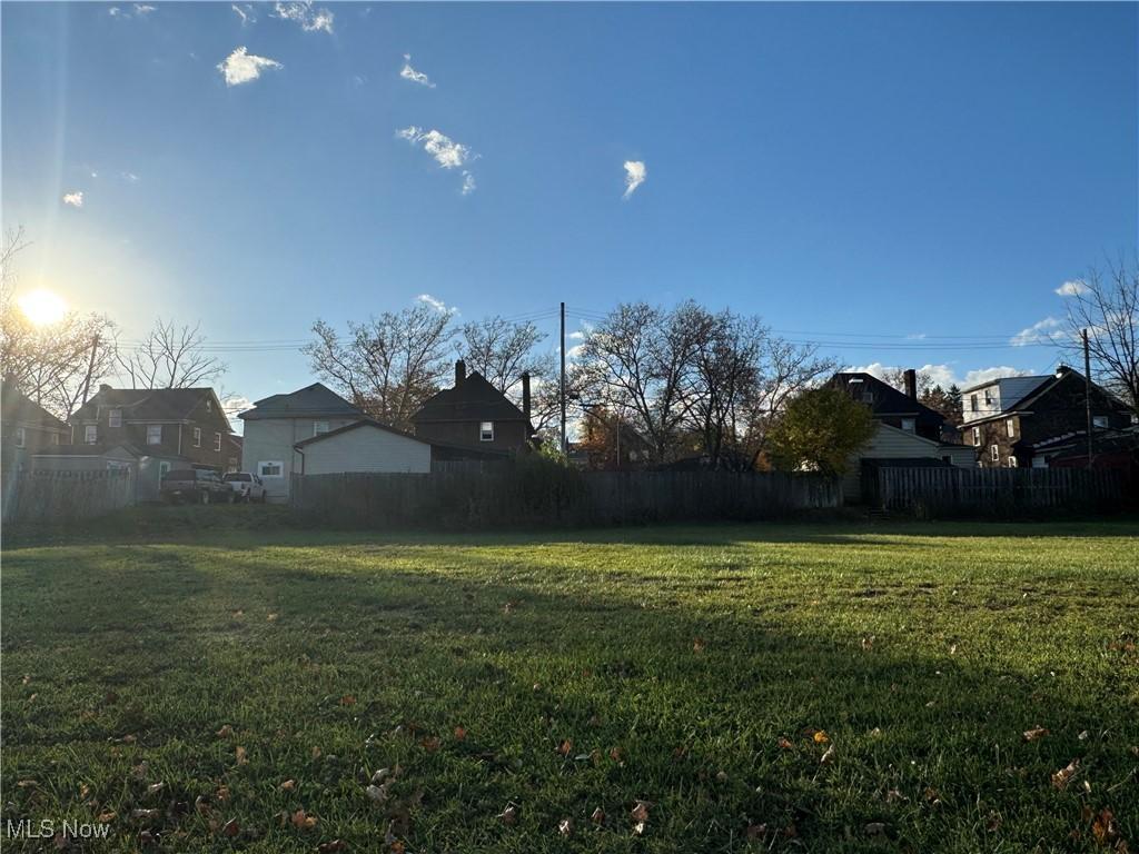 412 Ohio Ave, Mcdonald, OH 44437 - photo 2