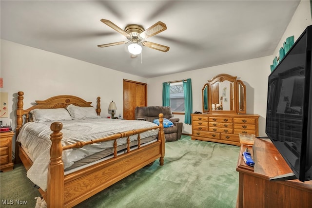 bedroom featuring carpet flooring and ceiling fan