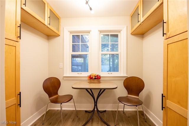 living area featuring hardwood / wood-style flooring