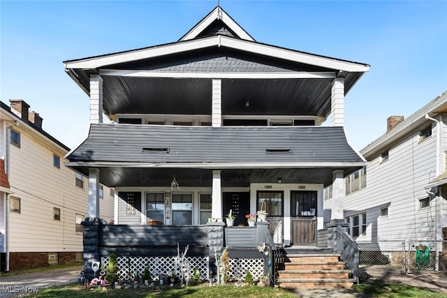 view of front of house with covered porch