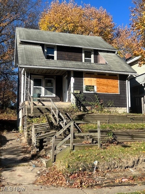 view of front facade with a porch