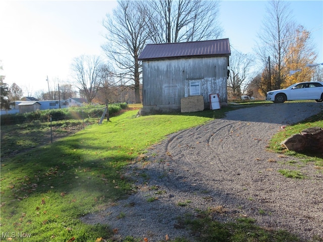 exterior space featuring a yard