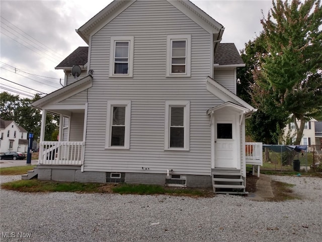 view of front of home