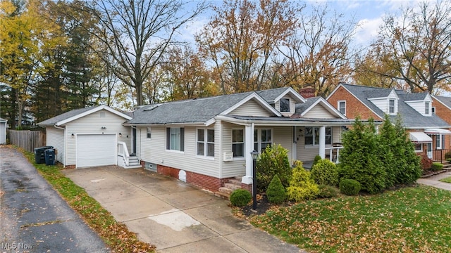 view of front facade featuring a garage and a porch