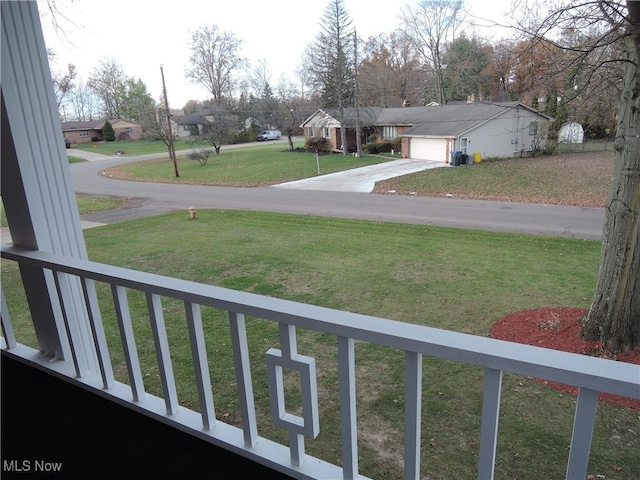 view of yard featuring a garage