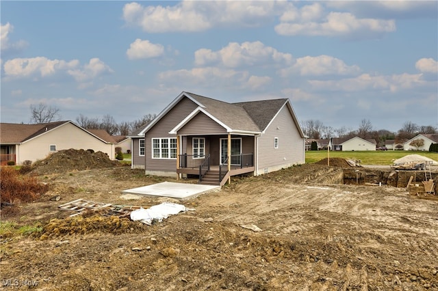 view of front of house with a porch