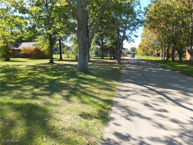 7596 W 130th St, Middleburg Heights, OH 44130 - view of street