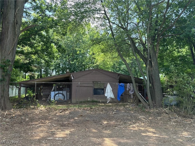 view of outdoor structure