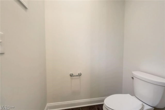 bathroom featuring toilet