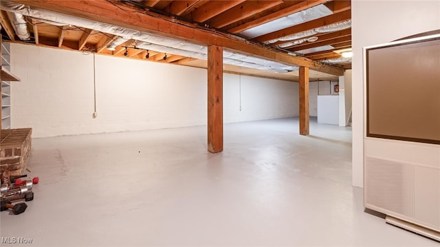 basement with washer / clothes dryer