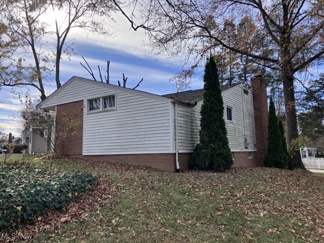 view of home's exterior