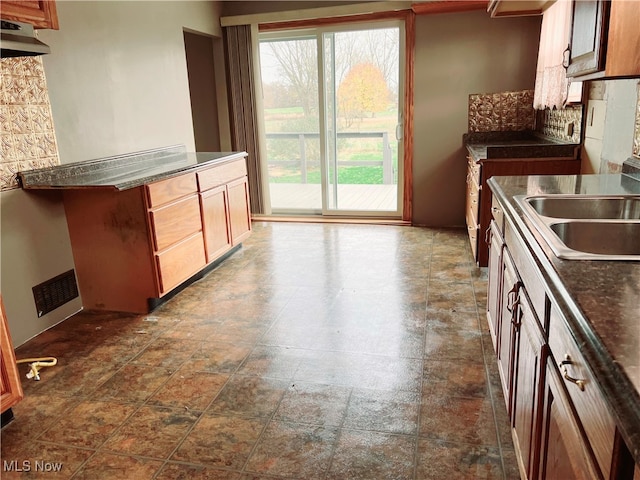 kitchen featuring sink