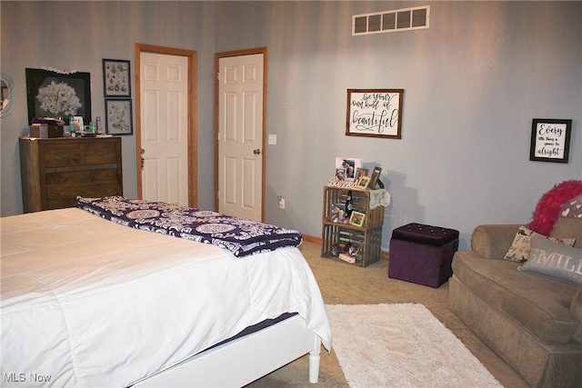 view of carpeted bedroom