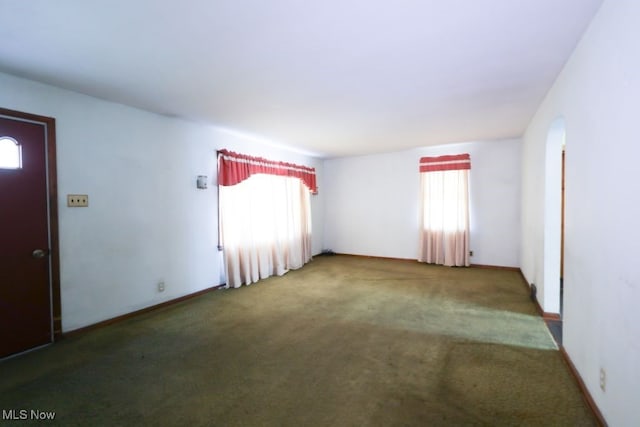 view of carpeted spare room