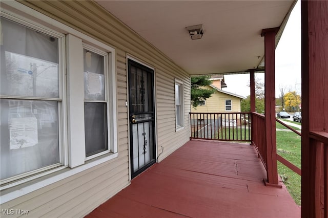 exterior space with a porch