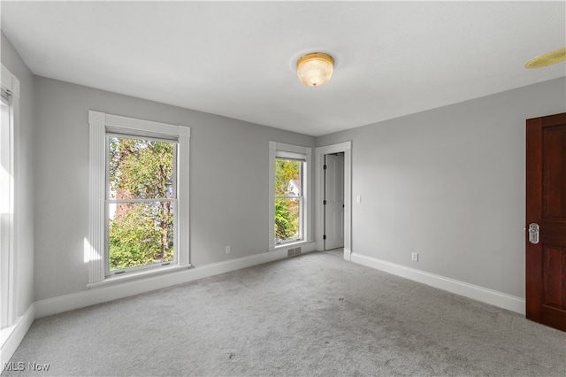 view of carpeted spare room