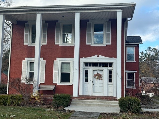 view of front of home