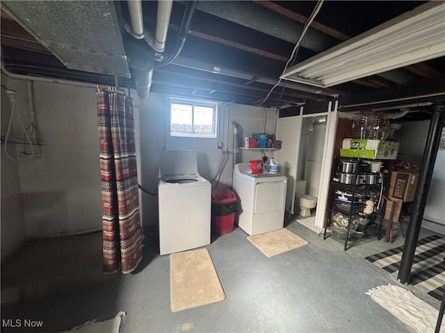 basement with washer and dryer