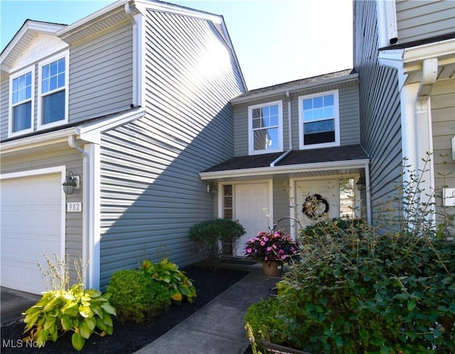 view of front of house with a garage