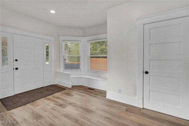 foyer entrance featuring light wood-type flooring