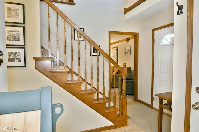 entryway featuring light tile patterned floors