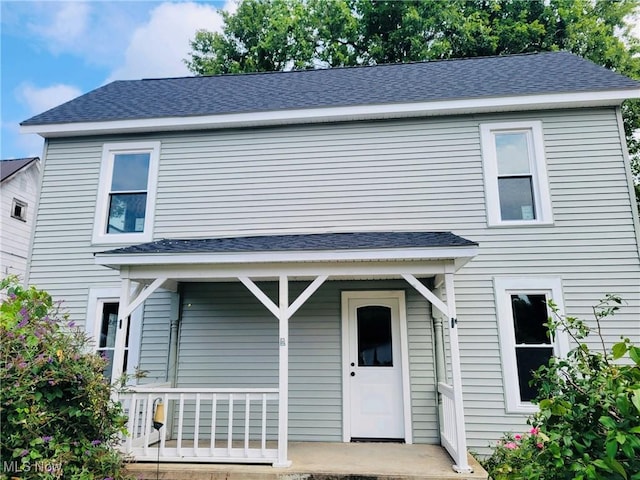 view of front of property with covered porch