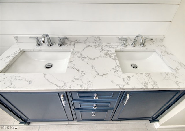 bathroom featuring backsplash and vanity