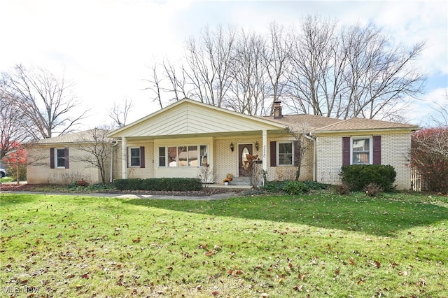 ranch-style house with a front yard