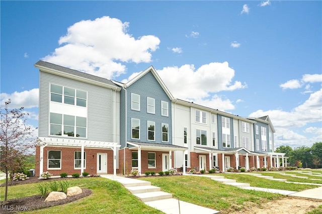 596 Mull Ave Unit 8, Akron, OH 44313 - photo 1