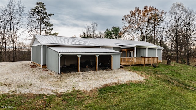 exterior space featuring a front lawn