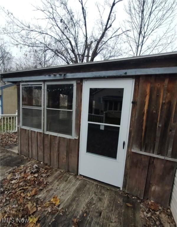 view of outbuilding