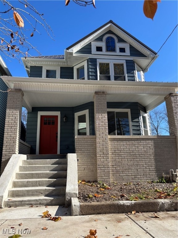 view of front of house featuring a porch