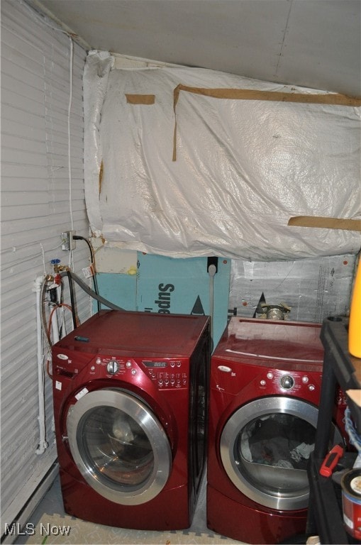 laundry area with washer and clothes dryer