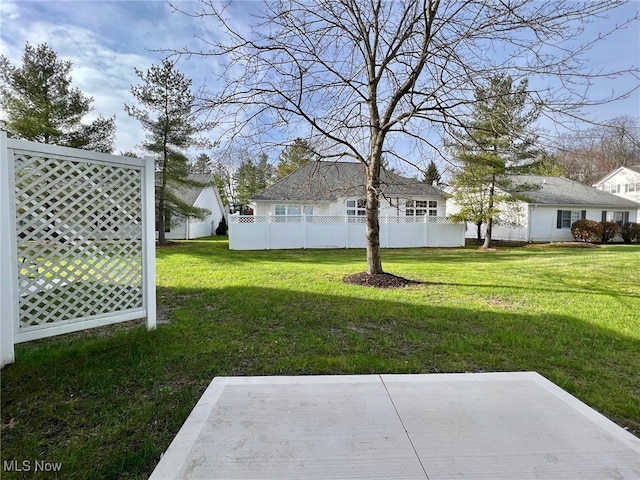 view of yard with a patio