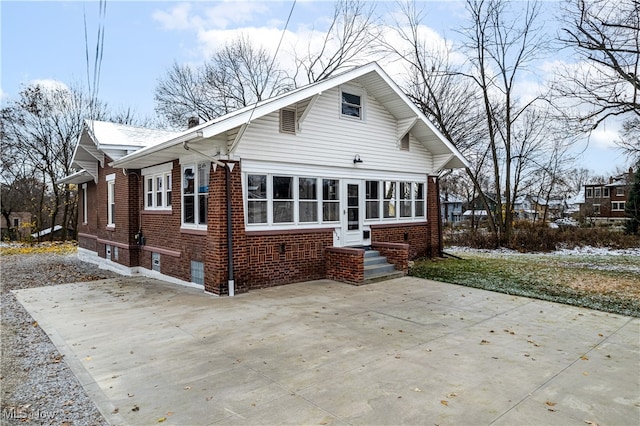 view of front of property