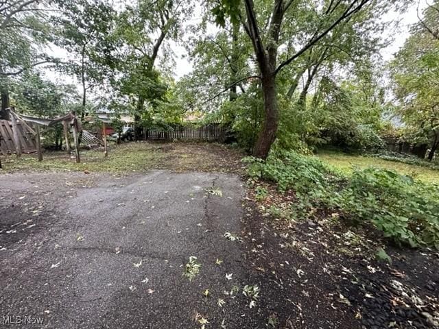 14907 Pepper Ave, Cleveland, OH 44110 - photo 26