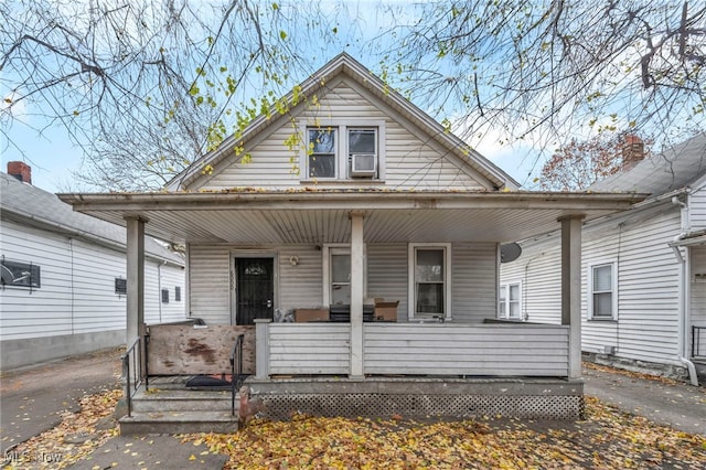 bungalow featuring covered porch