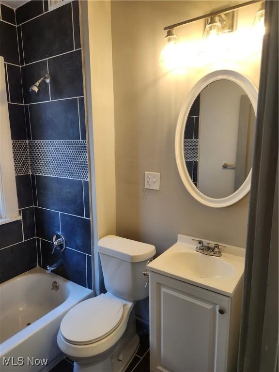 6522 Sebert Ave, Cleveland, OH 44105 - photo 3