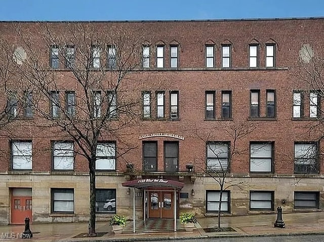 1133 W 9th St Unit 412, Cleveland, OH 44113 - view of building exterior