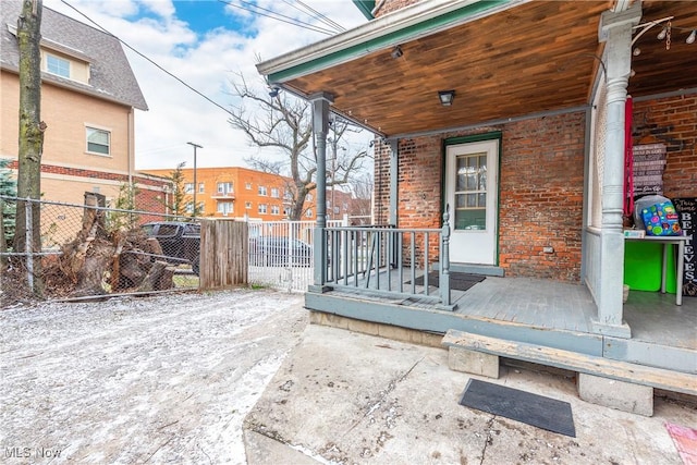 exterior space with a porch