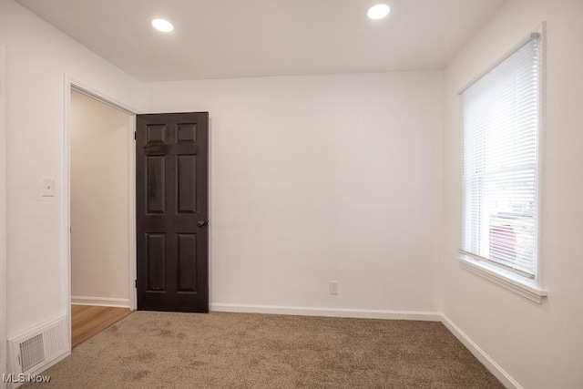 empty room with carpet