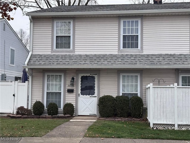 view of front of home