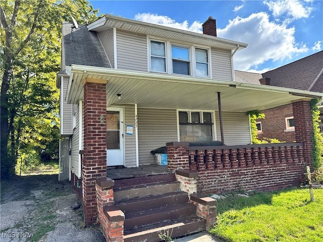 view of front of home with covered porch