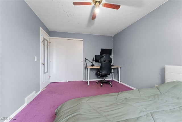 bedroom featuring carpet, a closet, and ceiling fan