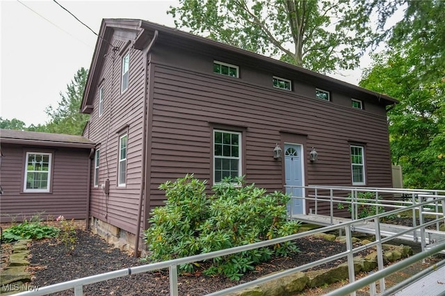 view of front of property