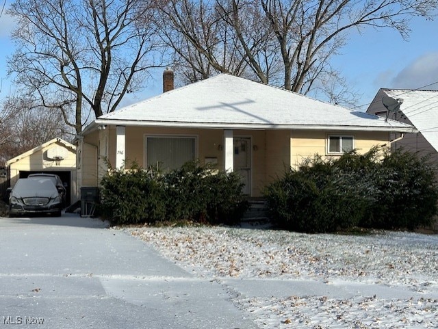 view of front of house