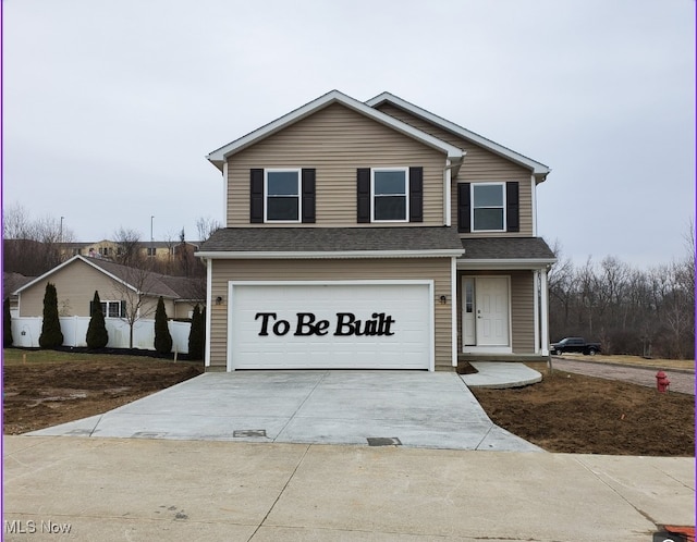 view of front property featuring a garage